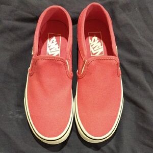 Vans Women's Pink 'Asher' Slip-On Shoes Size 6.5